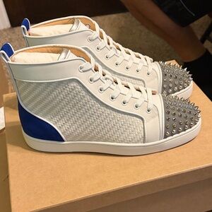 Stylish White and Blue High-Top Men's Shoes